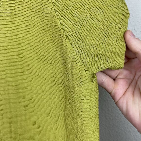 ELK Women's 8 Chartreusse Short Sleeve Textured Blouse Shirt Ribbed Career Green - Picture 6 of 16